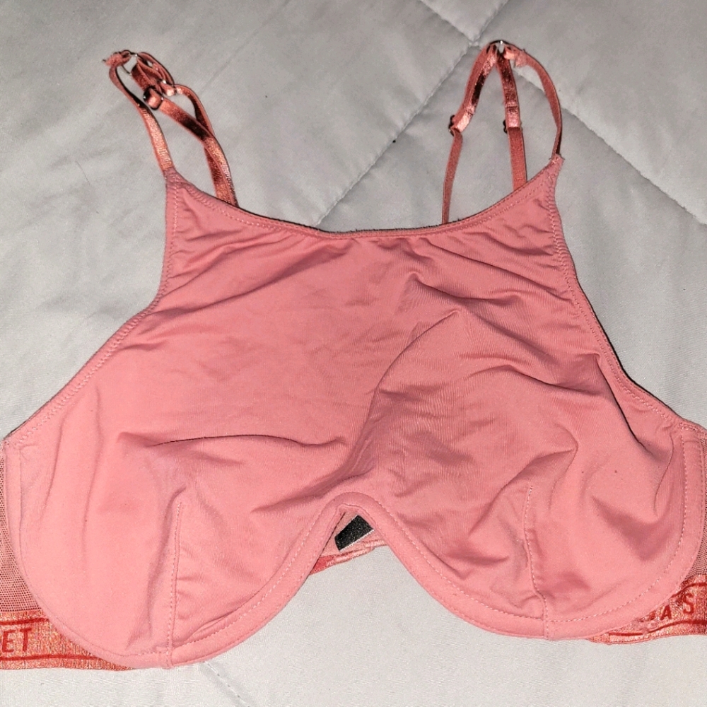 High-Neck Bra